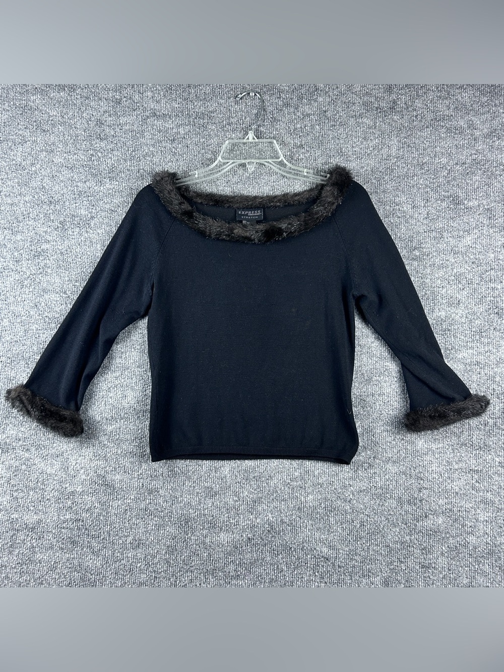 Vintage Express Black Silk Blend Faux Fur Trim Scoop Neck Knit Top Size Medium